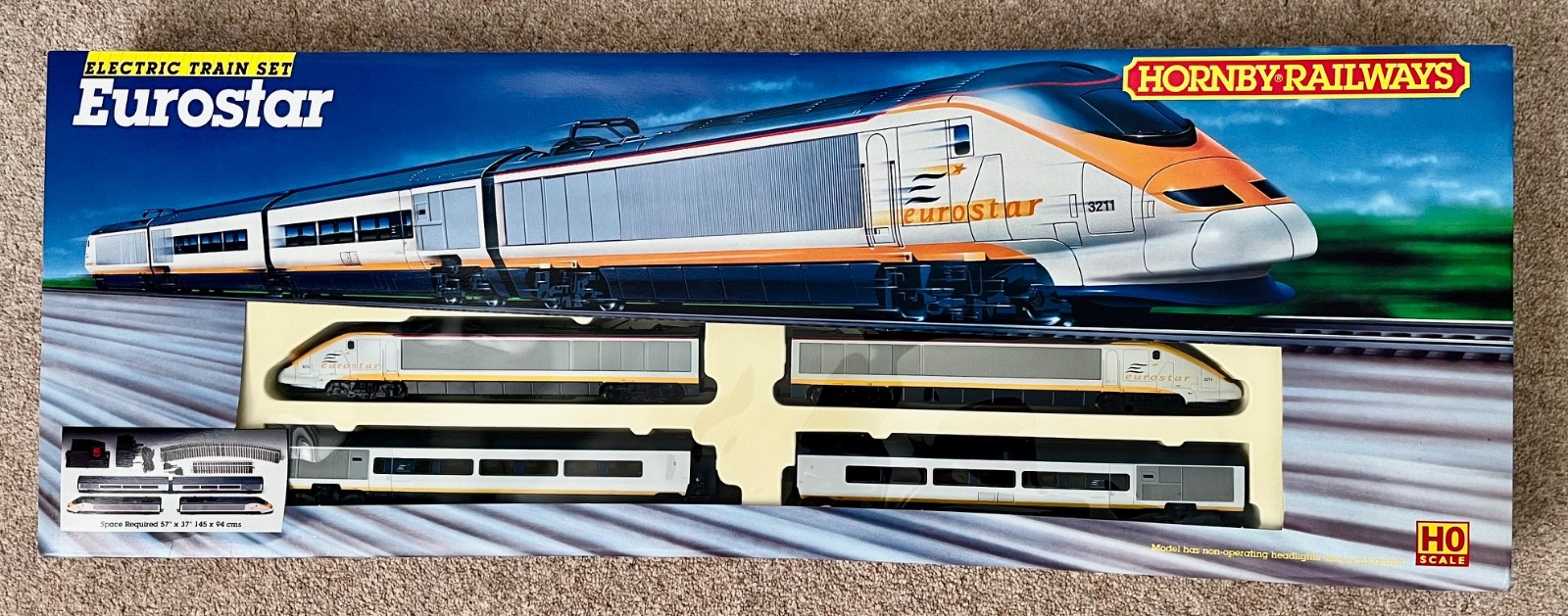 Hornby 'HO/OO' Gauge R647 B.R. Class 373 "Eurostar" 4-Car EMU Train Set New.