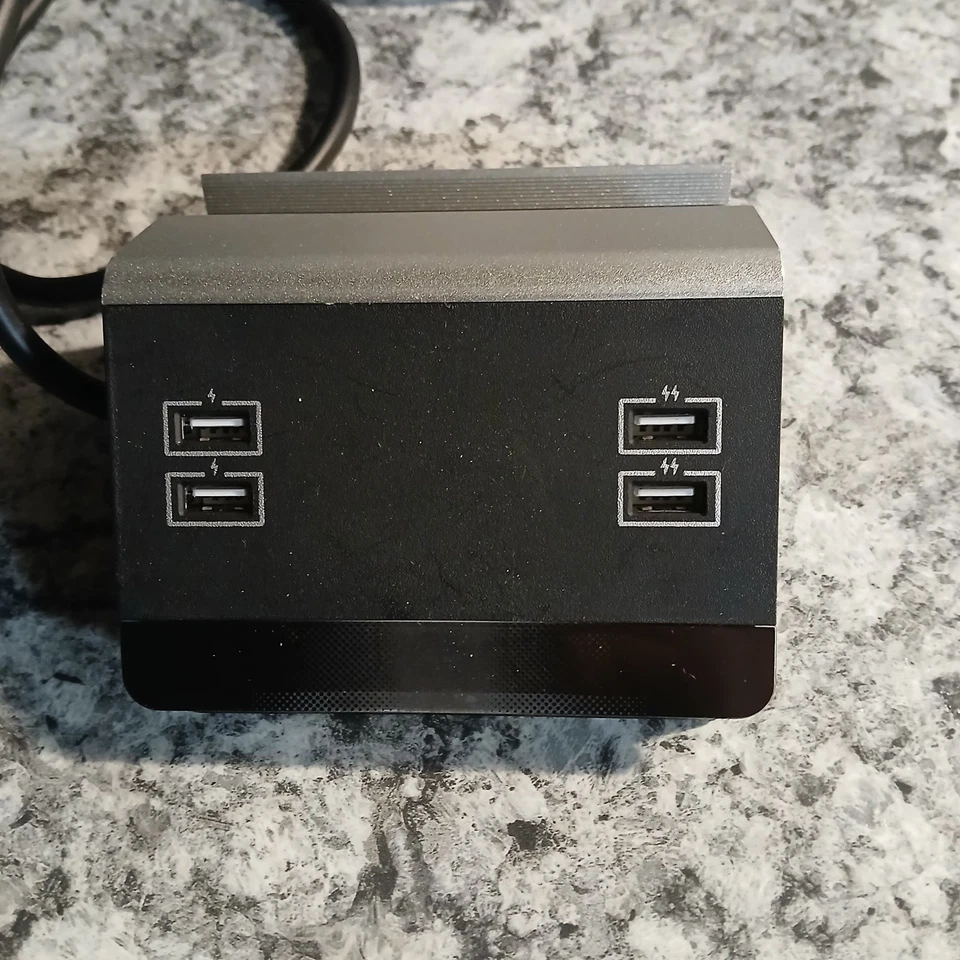 Monster USB FAST CHARGER Power Home Charging Station with 4 USB Ports 6ft Cord - Image 3 of 4