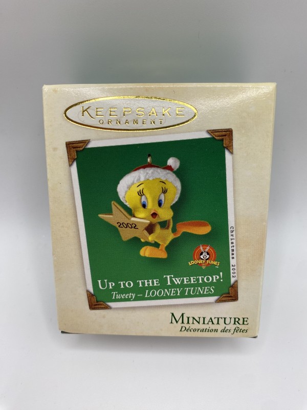 Hallmark Keepsake 2002 Looney Tunes Miniature Up to the Tweetop Tweety Star- NEW