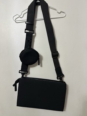Black Crossbody Shorter Bag With Detachable Coin Bag