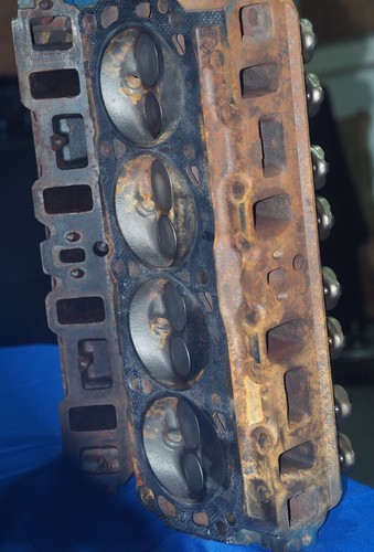 1979-1985 Ford 302 5.0L V8 Old Stock Remanufactured Engine Cylinder Head Pair EO - Picture 11 of 12