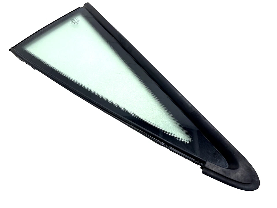 AUDI TT 8J MK2 2007-2015 CUPÉ TRASERO DERECHO LADO PASAJERO CUARTO CRISTAL Foto 3 de 4