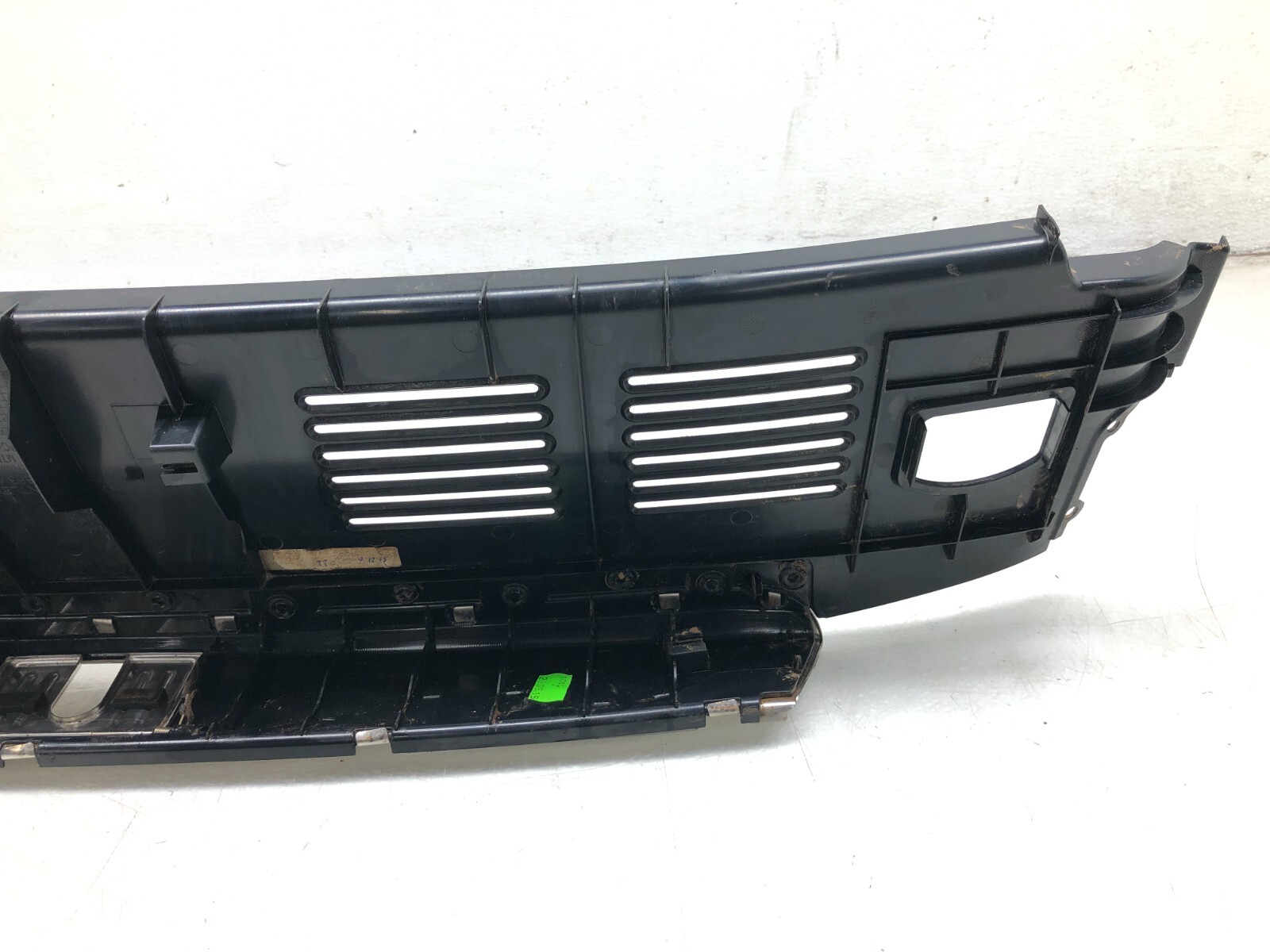 2014-2018 BENTLEY FLYING SPUR REAR TRUNK SILL SCUFF PLATE TRIM COVER OEM.