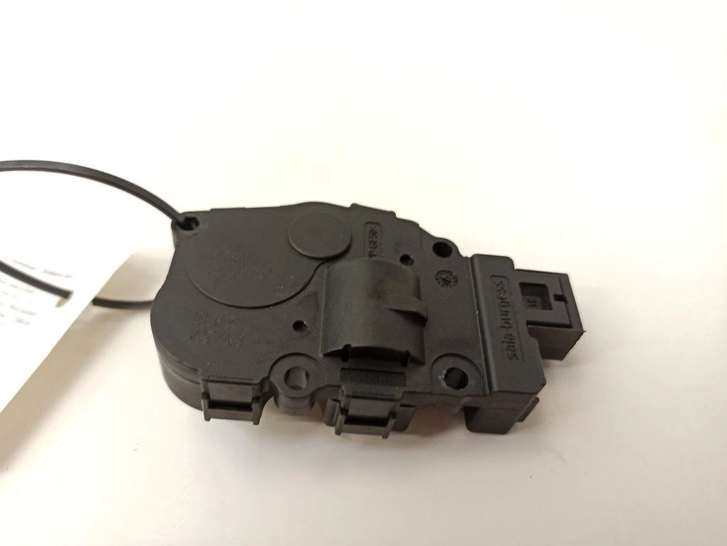 Mercedes-Benz C W204 W221 BMW Air flap motor actuator 412650750 