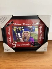 Photo Frame GRADUATE Believe Ach 6" x 4" Photo Tabletop or Hang Black New View