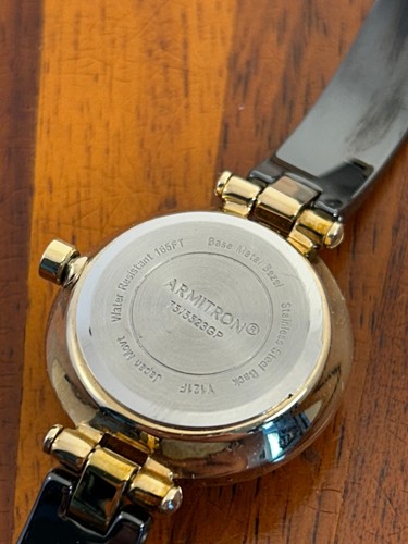Armitron Women's Watch Two Tone Minimal Black Dial 28mm - New Battery - Picture 8 of 8