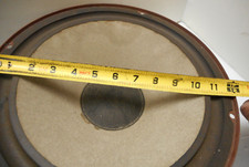 1 ONE VINTAGE 12 INCH WOOFER SPEAKER - UNBRANDED - VERY GOOD SOUND