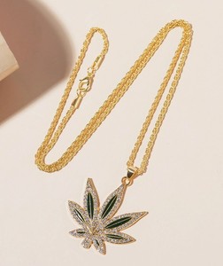 Authentic Men's Sparkly CZ Pave Gold-plated Enamel Maple Leaf Pendant Woven Chain Necklace
