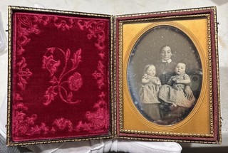 1/4 Plate Antique 1840s Woman With Twins Daguerreotype Photo Leather Case