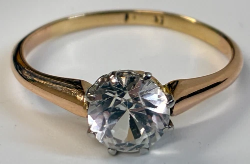 18CT RING YELLOW GOLD PLATINUM SETTING WHITE SAPPHIRE WEIGHT 1.5G UK SIZE O