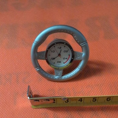 Vintage Quartz Miniatur Uhr - Sportwagen Lenkrad 