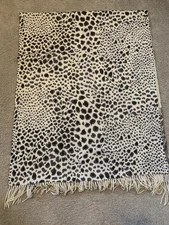 La Fiorentina Women's Womens Floral Leopard Reversible Wrap