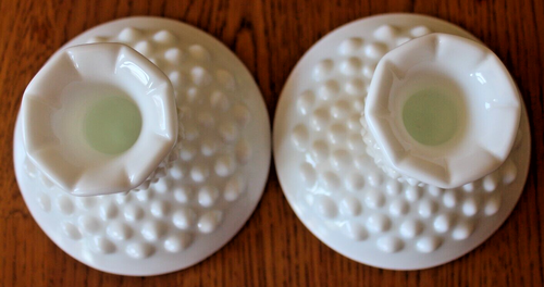 Fenton Milk Glass Hobnail Candlestick Holders Tabletop Mantle Vintage Set Pair - Picture 5 of 6