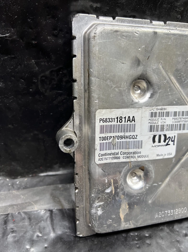 19 MÓDULO DE CONTROL MOTOR DODGE RAM 1500 ECM 5,7 L 68331181AA Foto 2 de 4