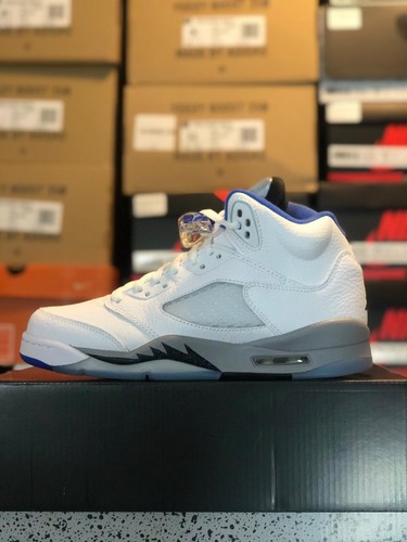 Air Jordan 5 Stealth (2021) Size 8 