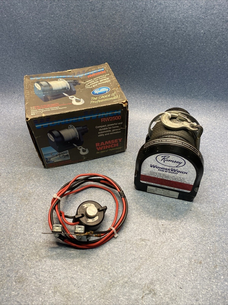 メーカー不明 電動ウィンチ 10,000LB【ジャンク】