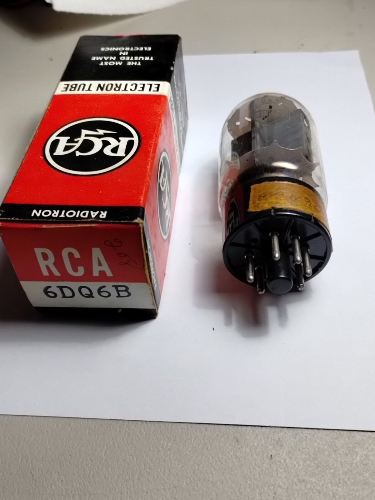 Vintage NOS RCA 6DQ6B Vacuum Tube for Audio and Radio Restoration Enthusiasts