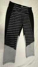 ATHLETIC WORKS WOMENS PULL ON CAPRIS PANTS SIZE S