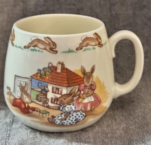 ROYAL DOULTON BUNNYKINS  tea/coffee cup/mug English Fine Bone China.