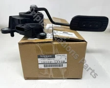18002-1JY0B Genuine Nissan Infiniti Lever Compl-Accelerator W/Drum 180021JY0B