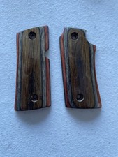 Colt Mustang 380acp grips Tan/Green Laminated NICE 79