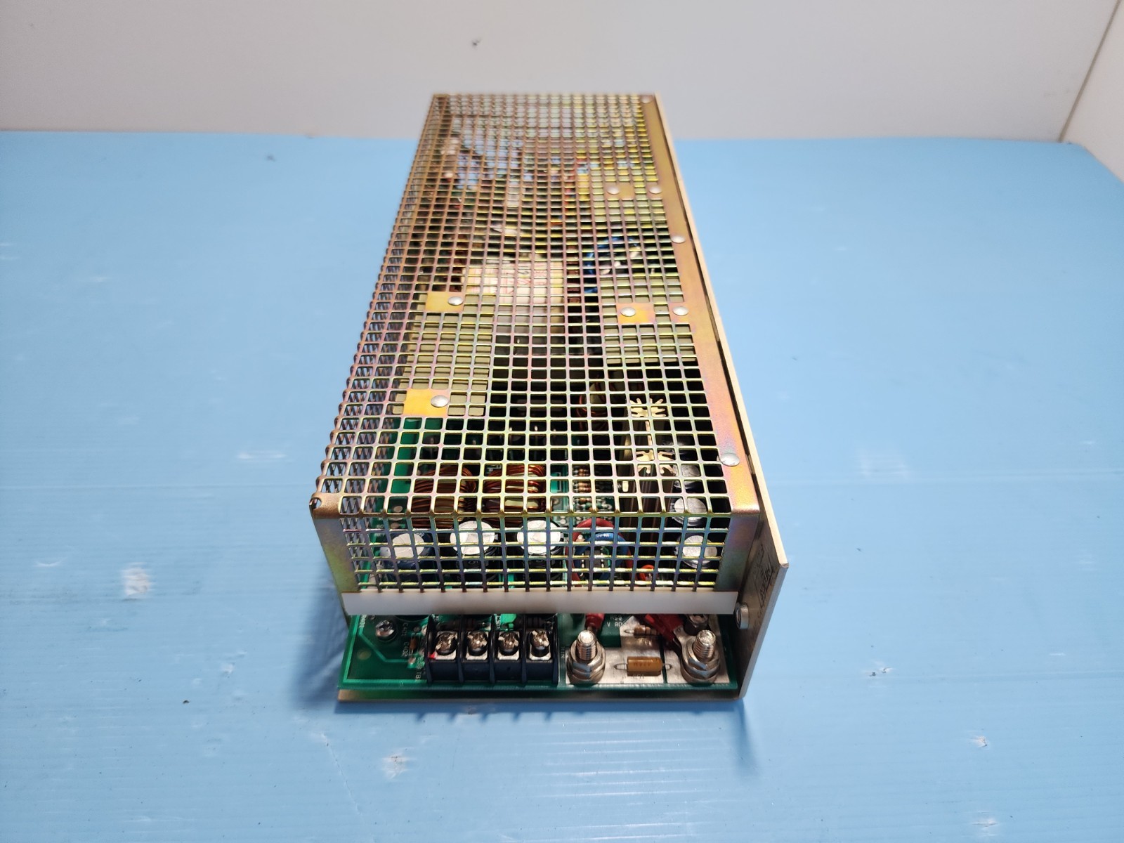 DELTRON Lam Research 853-017230-001 POWER SUPPLY V300B15