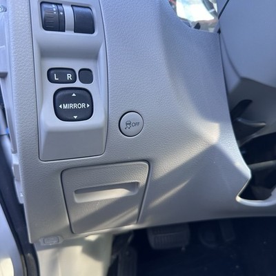 2010-2013 Subaru Forester Dash Driver Left Side Inner Fuse Box Fusebox Cover