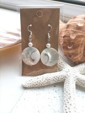 Nautilus shell earings with a bead