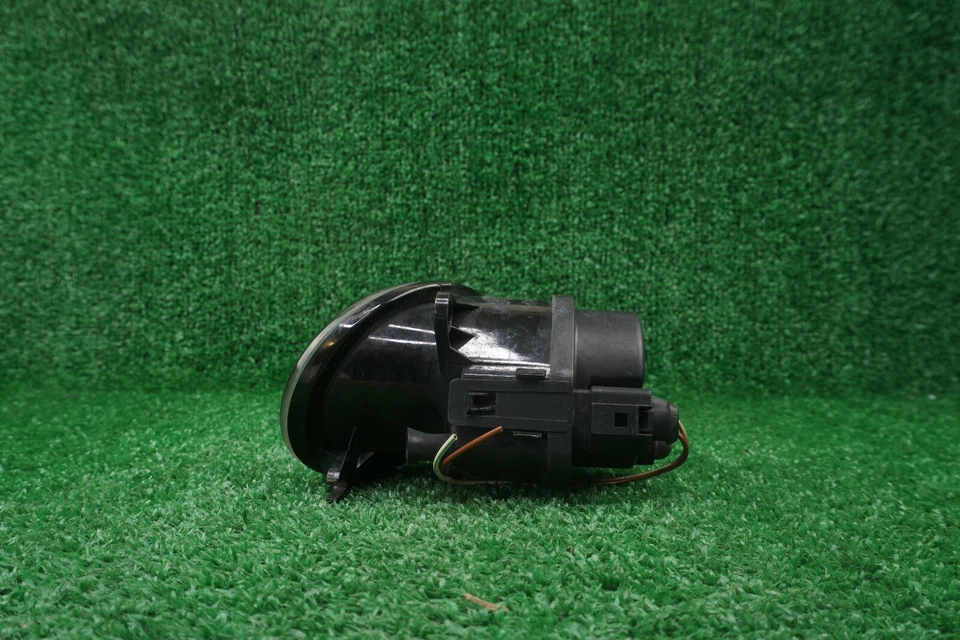 Faro antiniebla izquierdo audi a6 2002 2003 2004 OEM  Foto 2 de 4