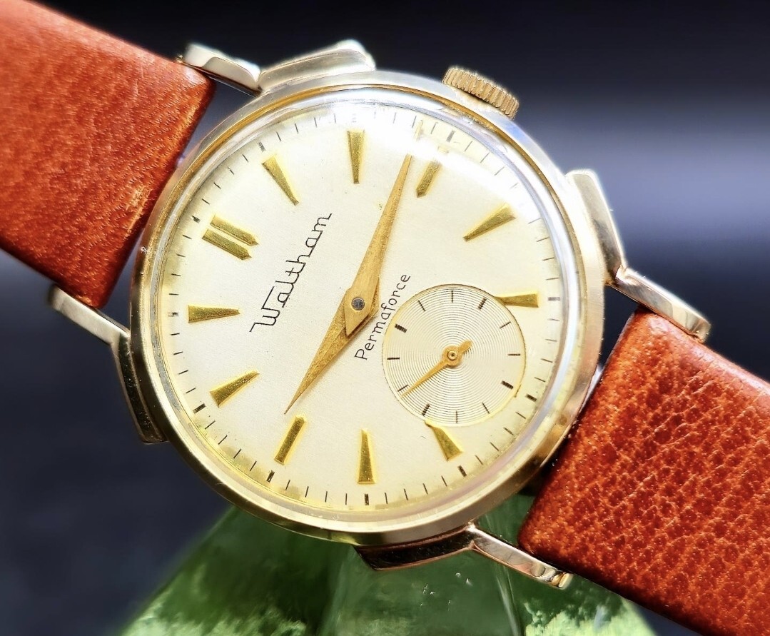 Vintage WALTHAM 