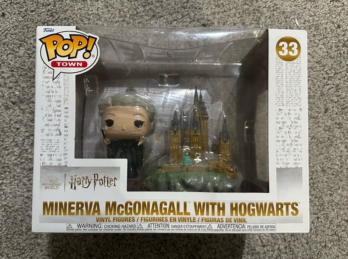 Funko Pop! Town: Harry Potter - Minerva McGonagall With Hogwarts