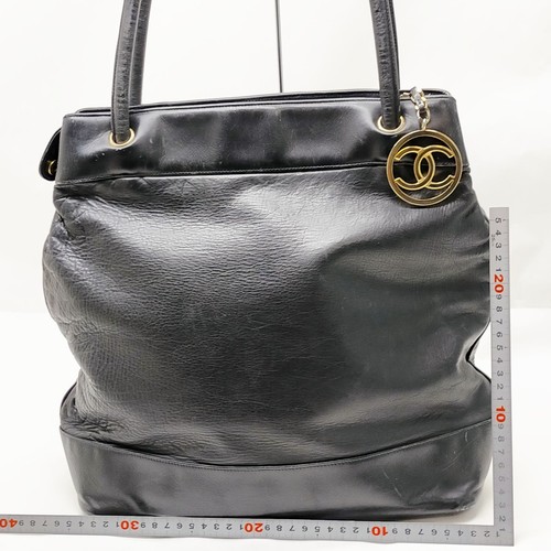 Chanel Tote Bag Black Leather 1069418 - Picture 2 of 21