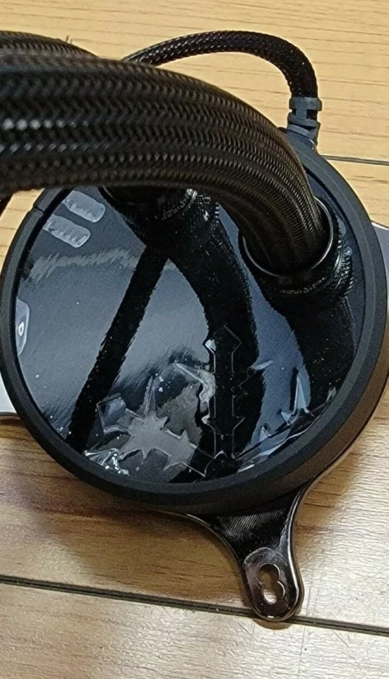 FRACTAL DESIGN FD-WCU-CELSIUS-S24-BK Fractal Design Celsius S24 - Image 3 of 4