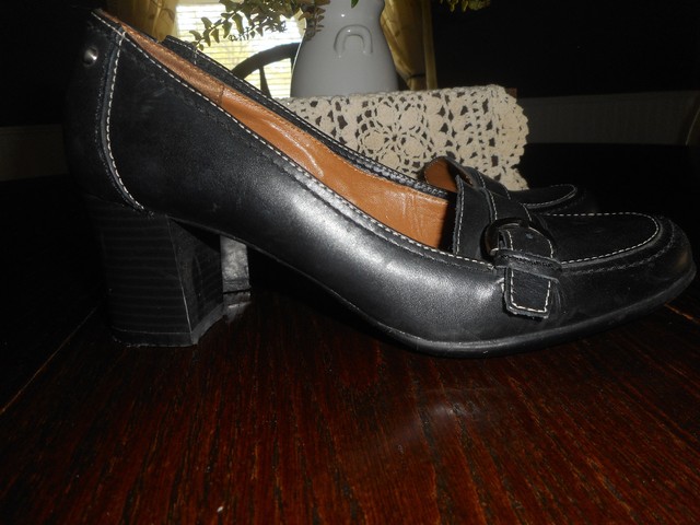 naturalizer womens heels