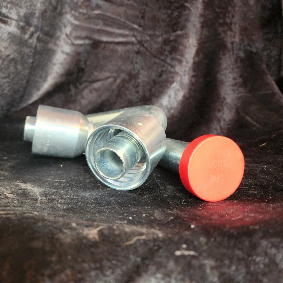 18971-20-20 90° Hydraulic Flange Long Drop, Code 61 Qty. 1 - Image 3 of 4