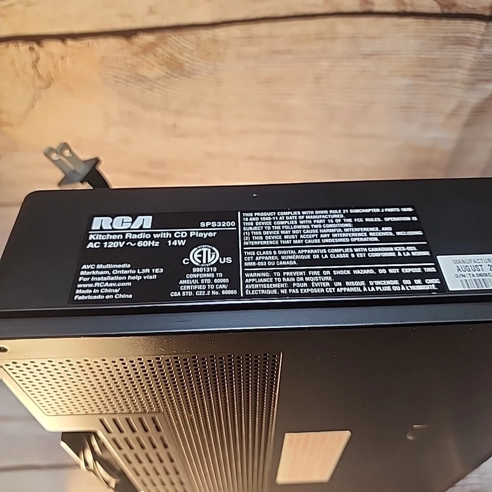 2009 RCA SPS3200 Kitchen Radio CD Player Black Lightweight Under Counter Tested - Image 4 of 4