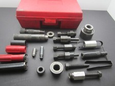 HUGE LOT OF AUTOMOTIVE AIR CONDITIONING TOOLS -- ROBINAIR