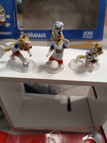 World Cup FIFA-2018 Russia Figure set Wolf Zabivaka 3 pcs - Picture 6 of 15