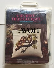 AVON CREATIVE NEEDLECRAFT CREWEL EMBROIDERY KIT OWL MATES PILLOW NIP