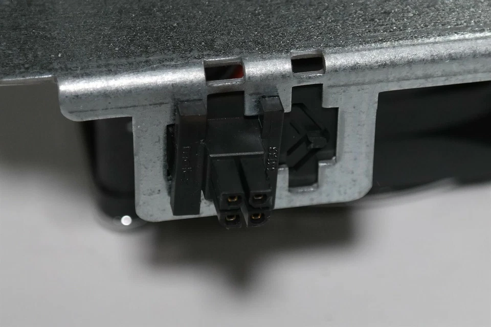 EMC FAN MODULE 403-0096-01 EMC2 ISILON NL400 X36 3.5" SATA HDD CASE COOLING FAN - Image 4 of 4