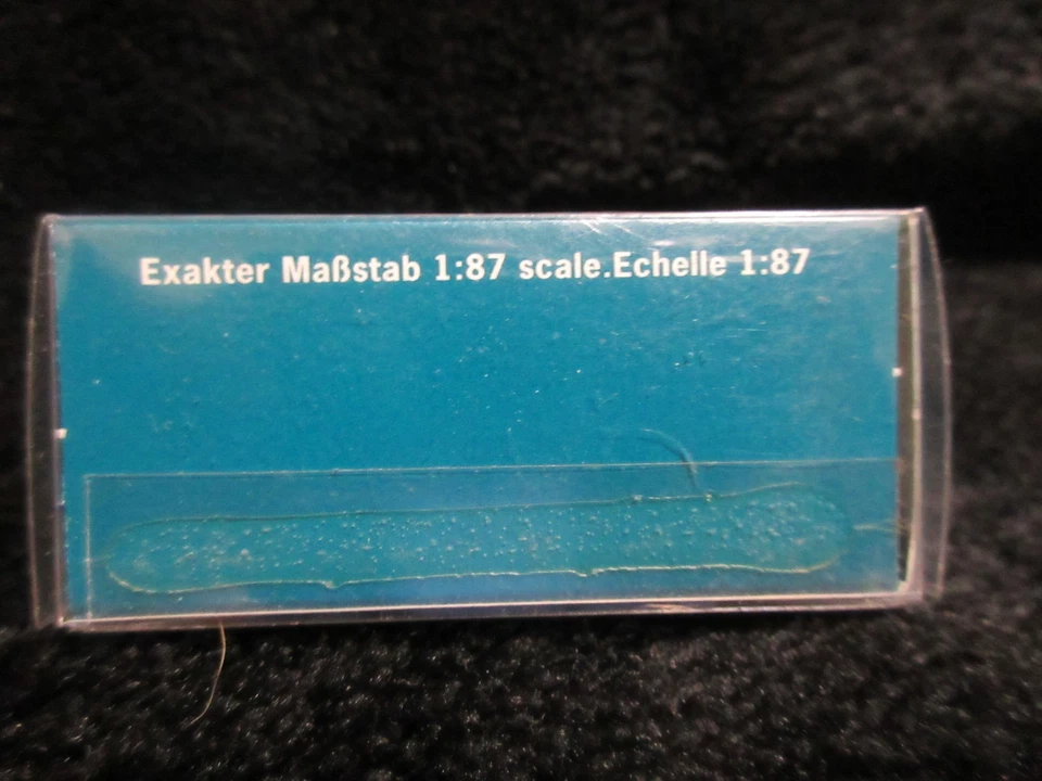 Mini van Herpa 2000 Seat Alhambra escala 1:87 HO VERDE fabricada em Portugal - Imagem 4 de 4