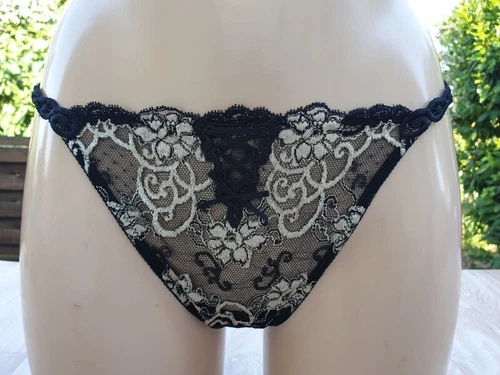 LISE CHARMEL STRING SIZE XL MODEL NIGHT GLAMOR REF AC0545