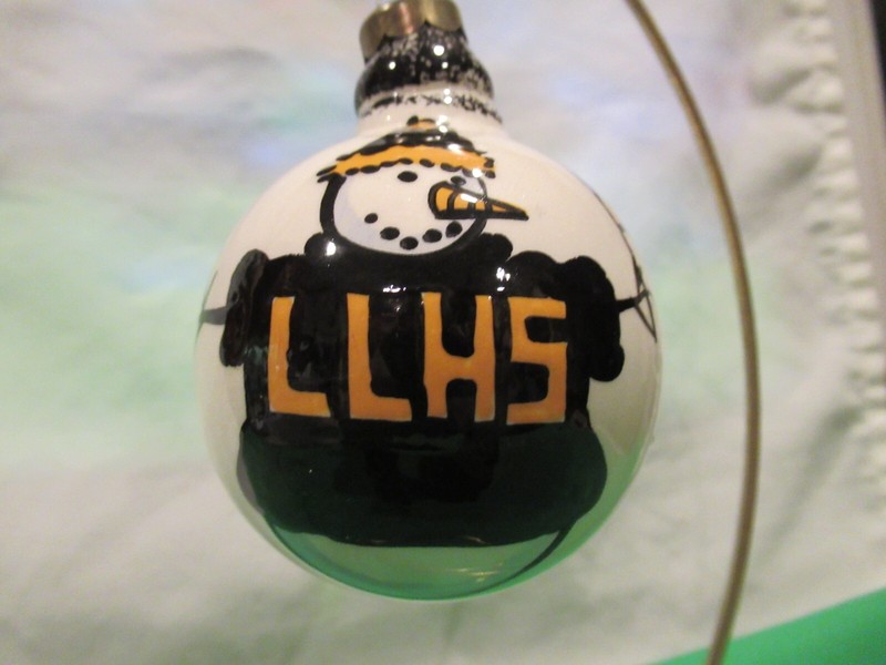 VINTAGE HARVEYS LAKE  LAKE LEHMAN PA HIGH SCHOOL  SNOWMAN CHRISTMAS ORNAMENT