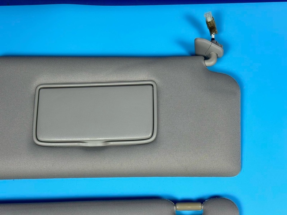 0414 ARMADA TITAN INFINITI QX56 Left Right Set Pair Sun Visor Sunvisor