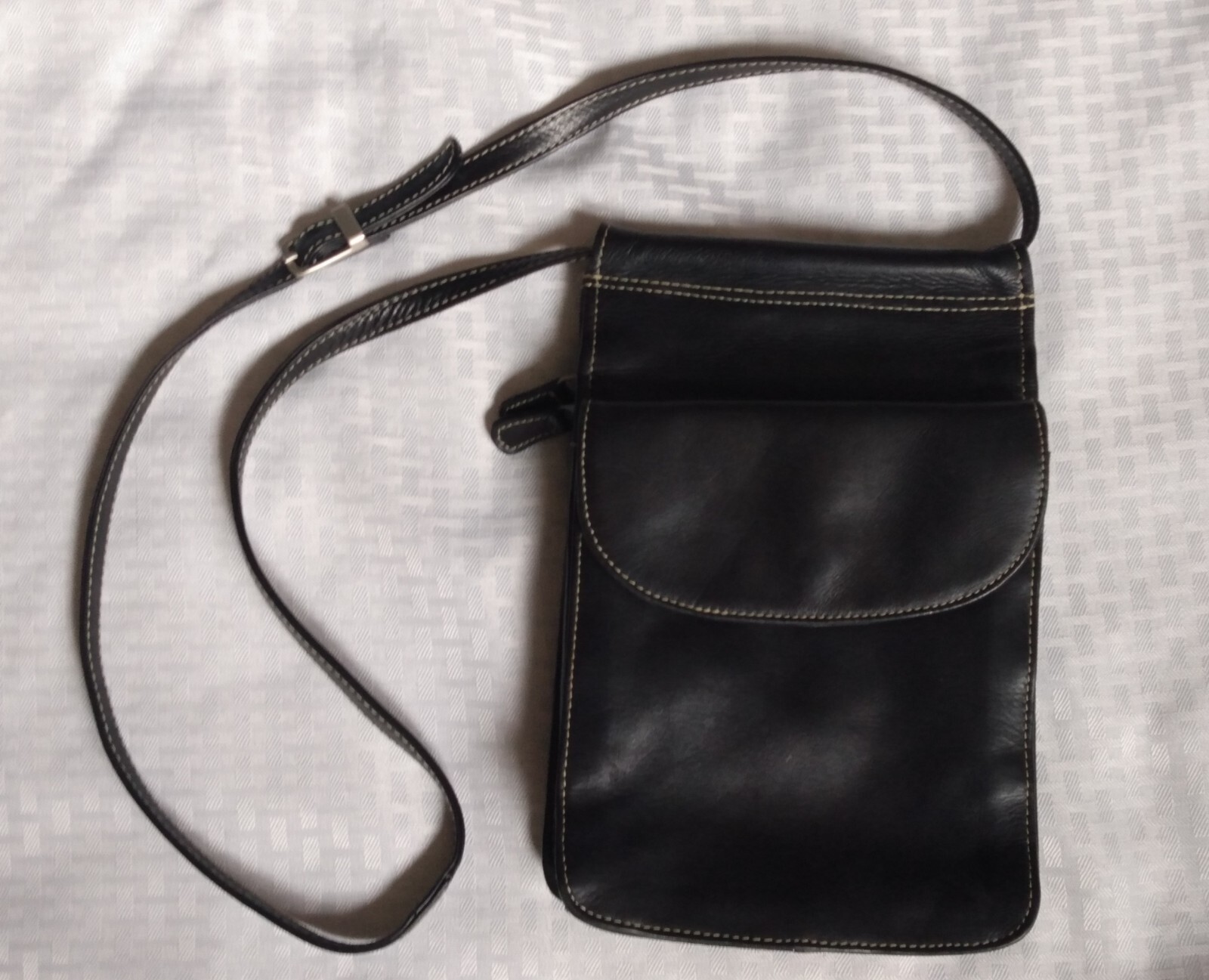 CHAOS BLACK LEATHER CROSSBODY / ORGANIZER … Gem