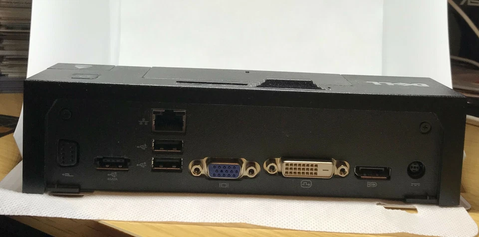 ESTACIÓN DE ACOPLAMIENTO Dell K07A001 Foto 3 de 4