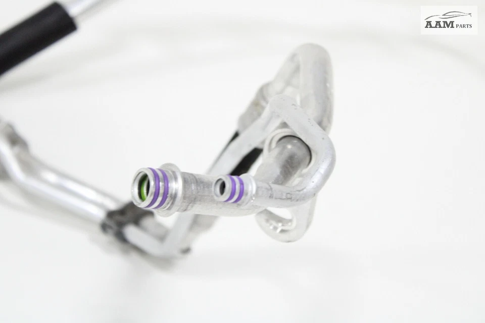 Jaguar XE 2017-2019 2,0 L AC AIRE ACONDICIONADO MANGUERA DE SUCCIÓN TUBO OEM Foto 3 de 4