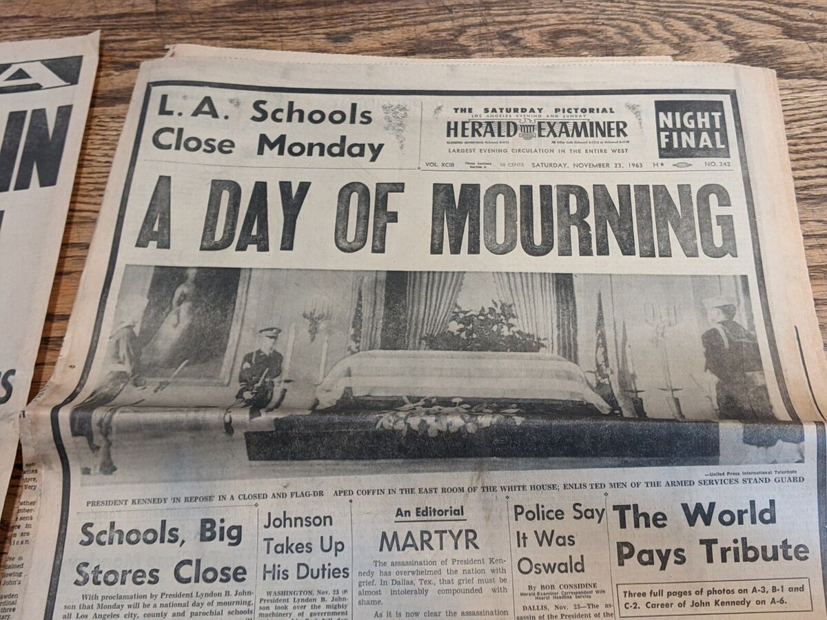 60s vintage herald tribune kennedy assassinated news paper 60s vintage herald tribune kennedy assassinated news paper