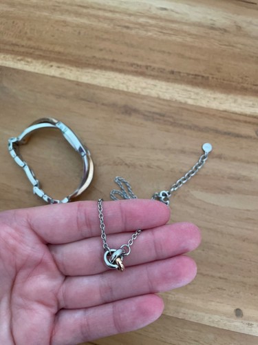 DKNY Damenuhr und Kette Knoten zweifarbig - Bild 4 von 5