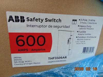 (1) ABB THF3326AR 600 AMP FUSIBLE SAFETY DISCONNECT SWITCH 3R 3P3W 240VAC 250VDC